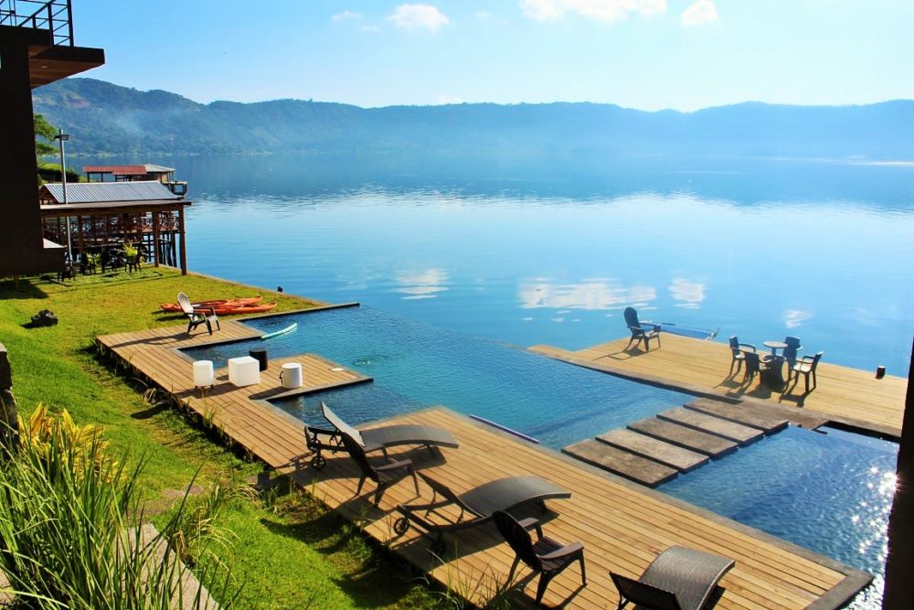 Hotel Cardedeu Lago de Coatepeque - imagen 2