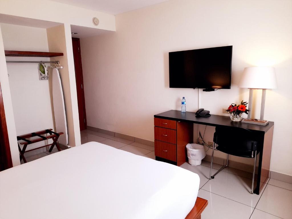Hotel Comfort Inn Real San Miguel - imagen 3
