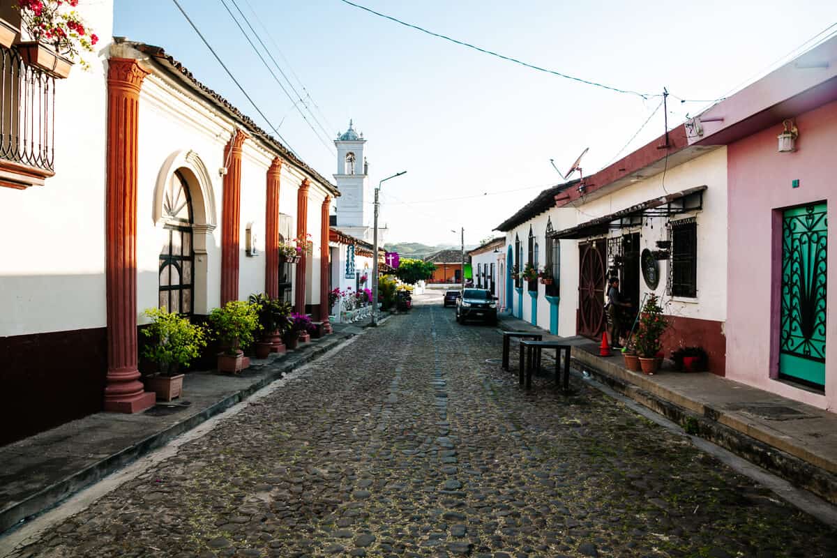 Cihuatán & Suchitoto - imagen 3